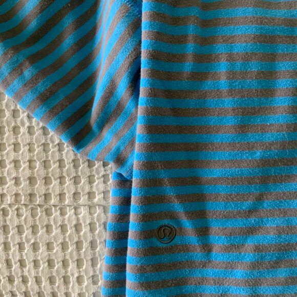 lululemon Men’s Rival Hoodie size M - Picture 4 of 10